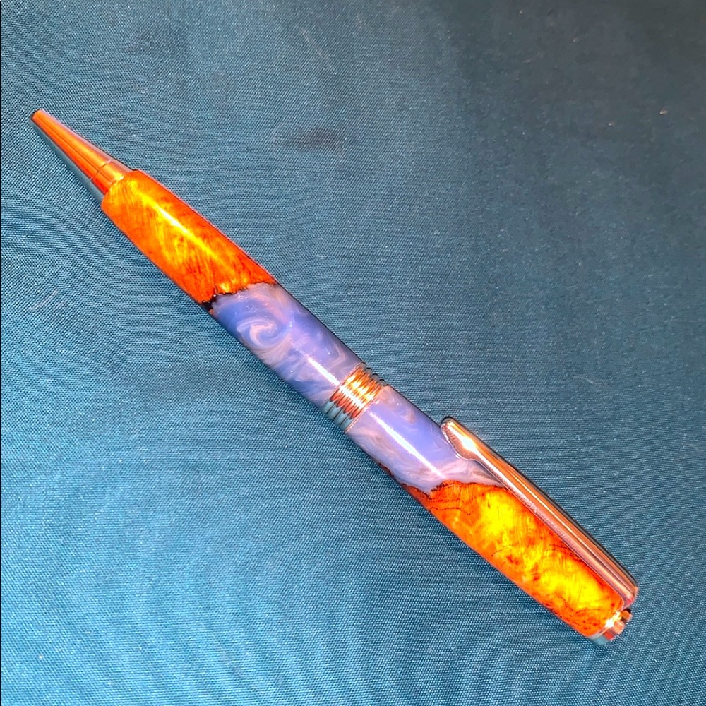 Slim-line custom made pen